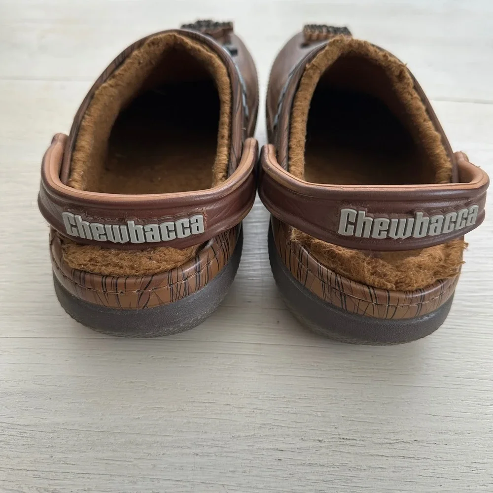 Crocs‎ x Star Wars Chewbacca Fuzz Lined Clogs Brown Men 4 Women 6 Jibbitz Charms
